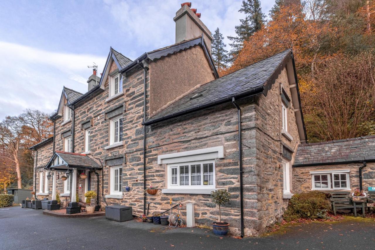 Glyntwrog House Bed and Breakfast Betws-y-Coed Exteriör bild