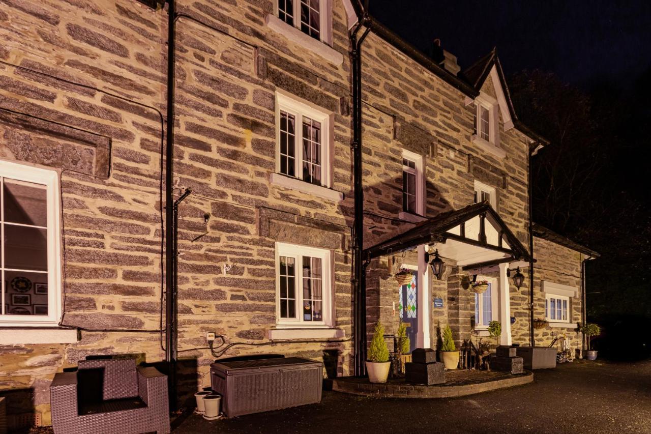 Glyntwrog House Bed and Breakfast Betws-y-Coed Exteriör bild