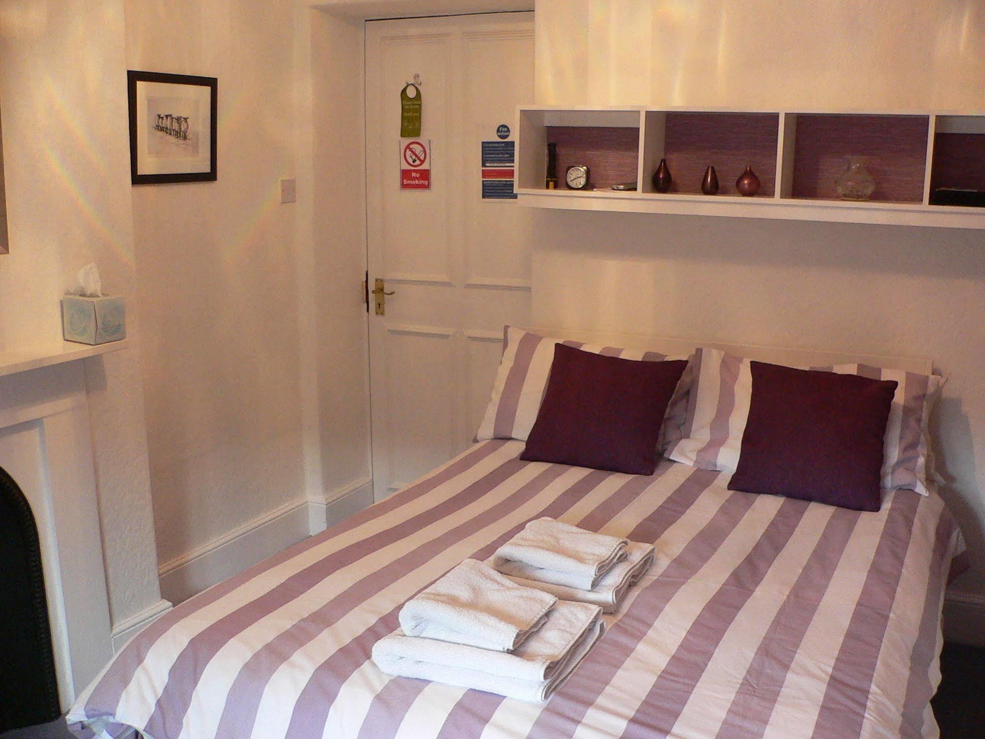 Glyntwrog House Bed and Breakfast Betws-y-Coed Exteriör bild